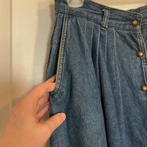 Vintage Geoffrey Hunter Midi Denim Button Skirt - Picture 3 of 5
